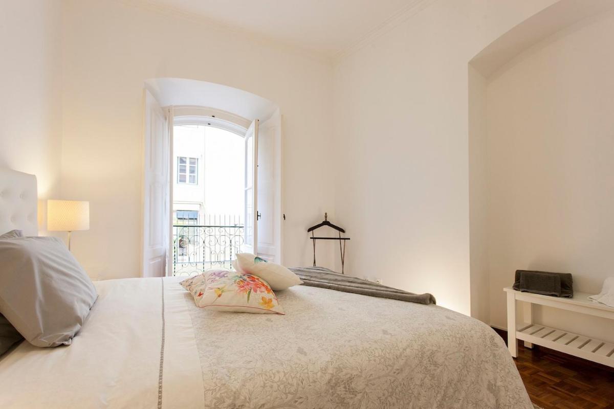 Ginjinha House - 4 Rooms - Bairro Alto - With Ac! リスボン エクステリア 写真