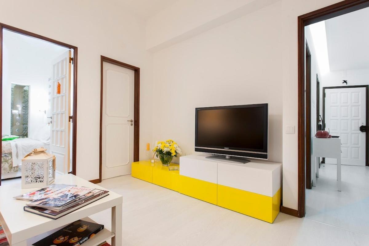 Ginjinha House - 4 Rooms - Bairro Alto - With Ac! リスボン エクステリア 写真